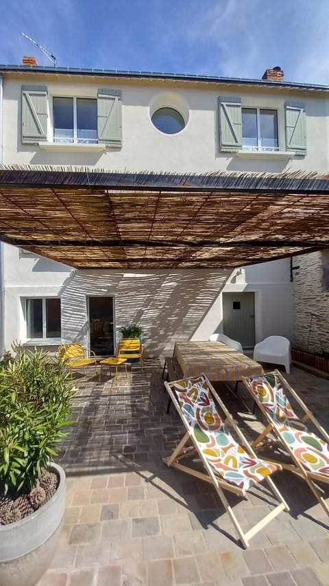 Balcony/Terrace, Balcony/Terrace
