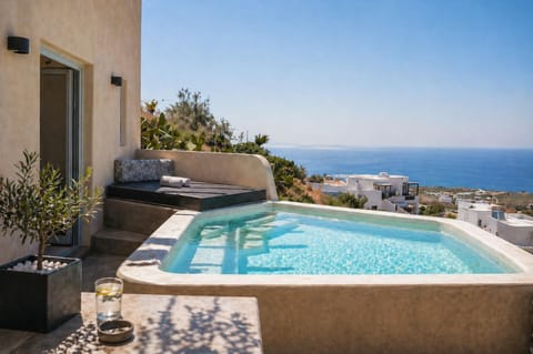 Sea view, Swimming pool
