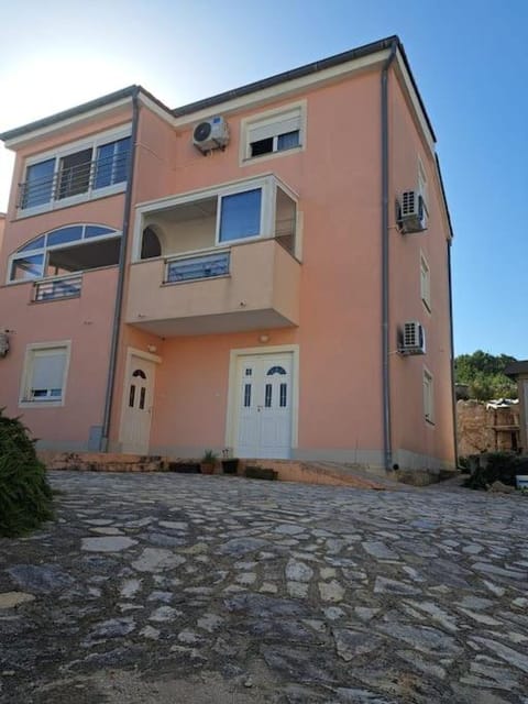 Apartmani Arta 1 Apartment in Šibenik-Knin County, Croatia