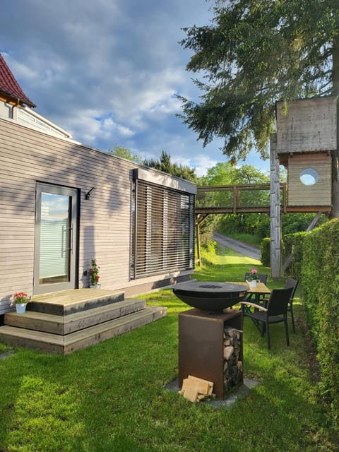 Property building, Garden