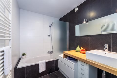 Shower, Bathroom, Bath