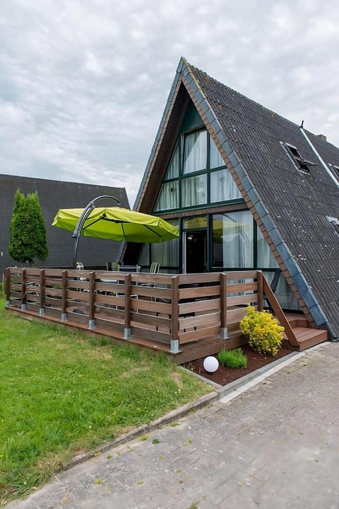 Property building, Balcony/Terrace