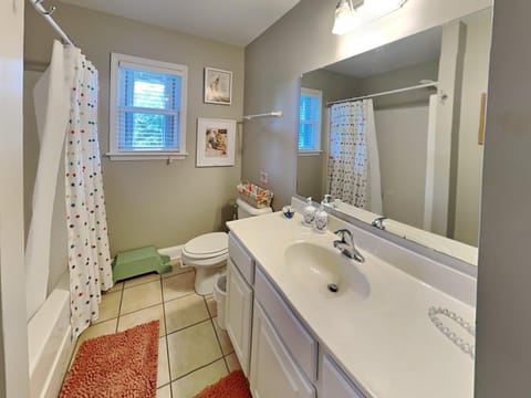 Bluebird House in Topsail Beach