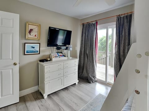 Bluebird House in Topsail Beach