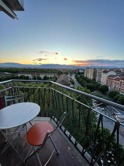 Property building, Balcony/Terrace