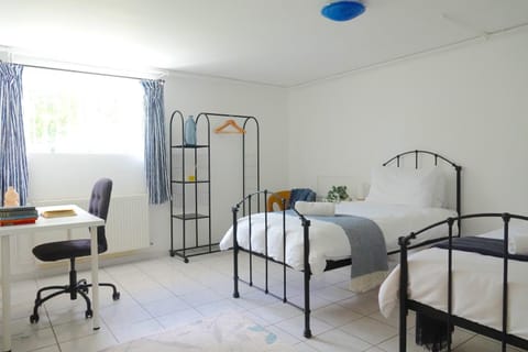 4 Bed Valley Retreat House in Hauts-de-France