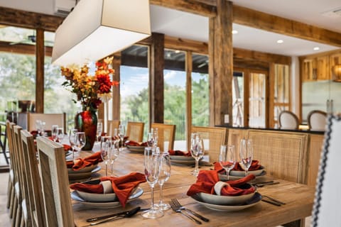 Extraordinary Manor at Dark Horse Estate Villa in Franklin