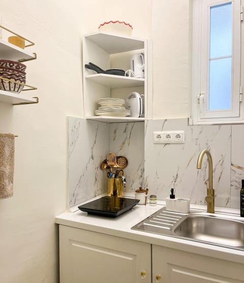 Bathroom, Kitchen or kitchenette