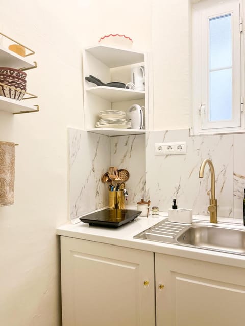 Bathroom, Kitchen or kitchenette