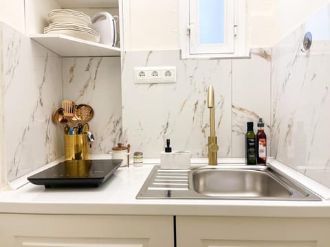 Apartamentos Loles De Cisneros Catedral Apartment in Malaga