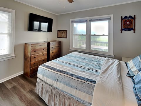 Bungalow by the Sea House in Topsail Beach