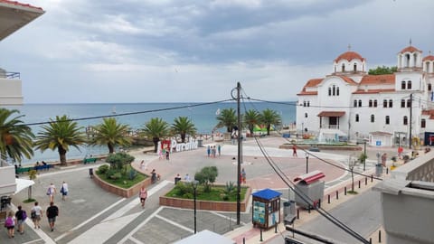 Natural landscape, Beach, City view, Sea view, Street view, Location