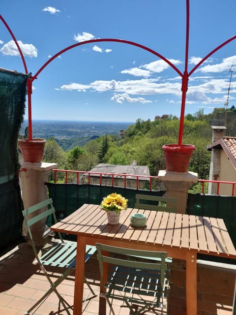Spring, Day, Natural landscape, View (from property/room), Balcony/Terrace, Breakfast