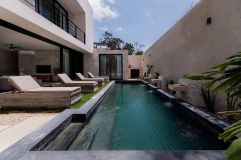 Seating area, Pool view, Swimming pool, sunbed