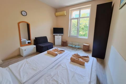 Bed, TV and multimedia, Bedroom, towels, wardrobe, air conditioner