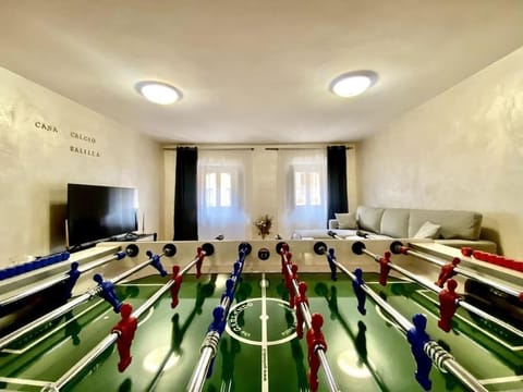 Communal lounge/ TV room, Game Room, TV and multimedia, Evening entertainment