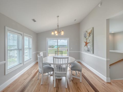 Eagles Landing House in Surf City