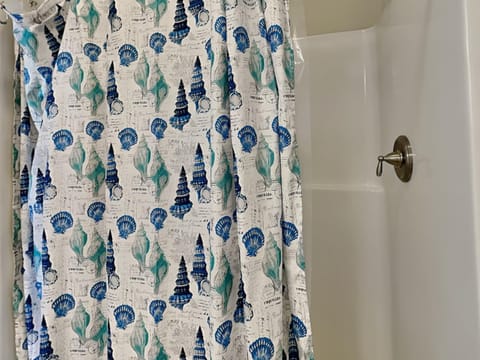 Family Tides North Topsail Beach House in North Topsail Beach