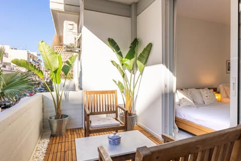 Bed, Day, View (from property/room), Balcony/Terrace