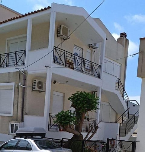 Christo's Cosy Retreats Apartment in Alexandroupoli