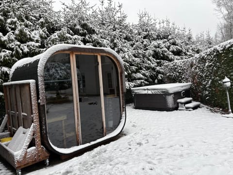 Villa kleinwellness Bed and Breakfast in Limburg (province)