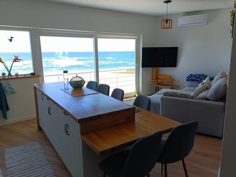 Kitchen or kitchenette, Living room, Sea view, kitchen