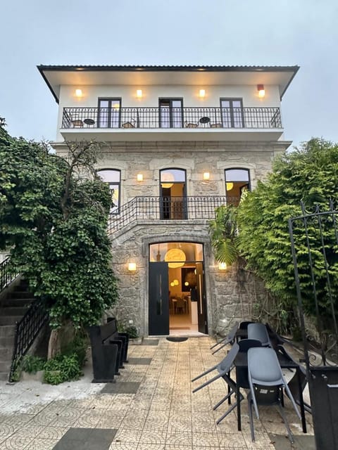 Property building, Restaurant/places to eat, Facade/entrance