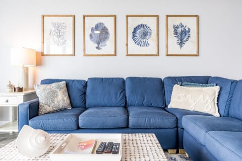 Caribe 305C by Youngs Suncoast Apartment in Orange Beach