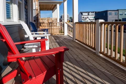 Beach Bum by Seabrook Hospitality House in Seabrook