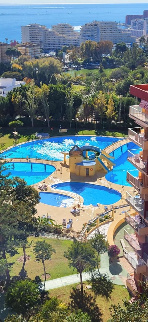 Day, Pool view, Sea view