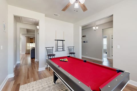 Escape to Tranquility House in Lago Vista