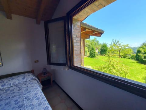 View (from property/room), Photo of the whole room, Bedroom