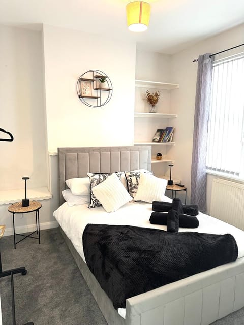 Ty Noah- Home In The Heart Of Pembrokeshire House in Wales