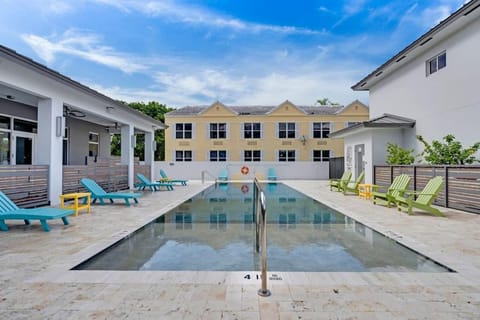 Pool view, Swimming pool