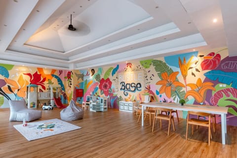 Children play ground, Internal: Not applicable to any particular room