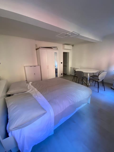 Rizzoli MPC 3 appartamento Apartment in Bologna