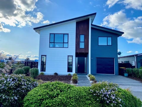 Morden spacious new house Apartment in Hamilton