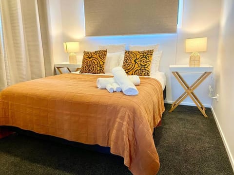 Morden spacious new house Apartment in Hamilton