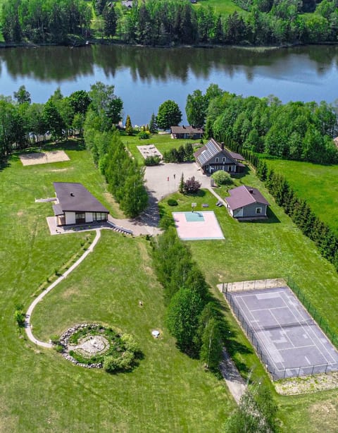 Property building, Tennis court, Area and facilities, Area and facilities, Sports, sunbed