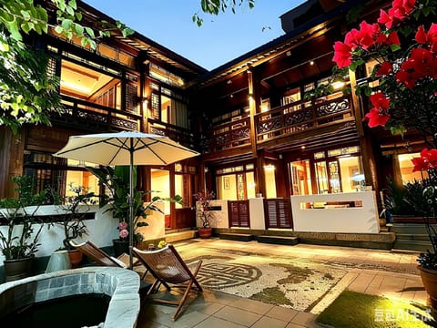 Property building, Garden, Garden view