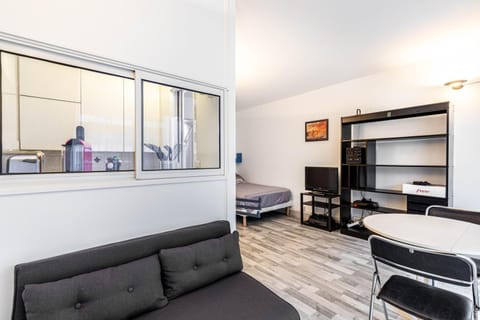 GuestReady - One perfect studio in Auteuil Apartment in Paris
