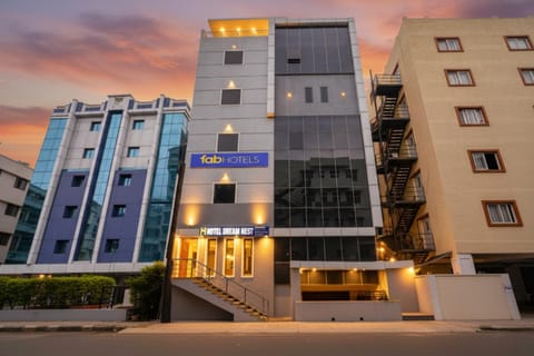 Property building, Facade/entrance