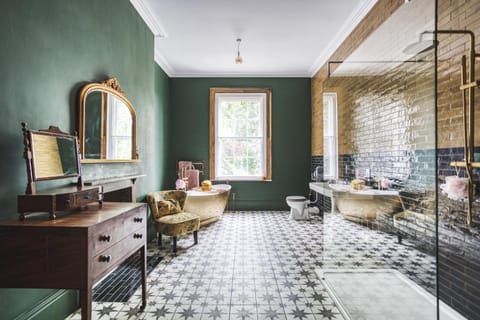 Friar Gate House - Grand Georgian Townhouse in Derby Centre House in Derby