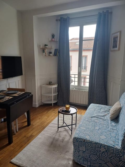 Paris pleyel Apartment in Saint-Denis, France