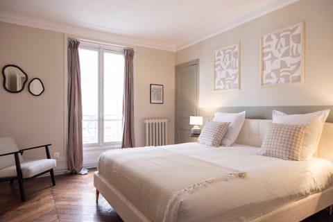 Chic apartment - 5BR-10P - Grenelle-Eiffel Tower Apartment in Paris