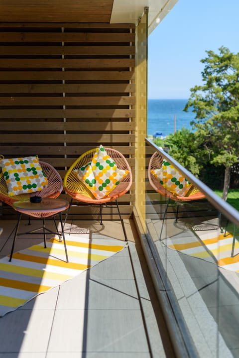 Day, Natural landscape, View (from property/room), Balcony/Terrace, Seating area, Sea view