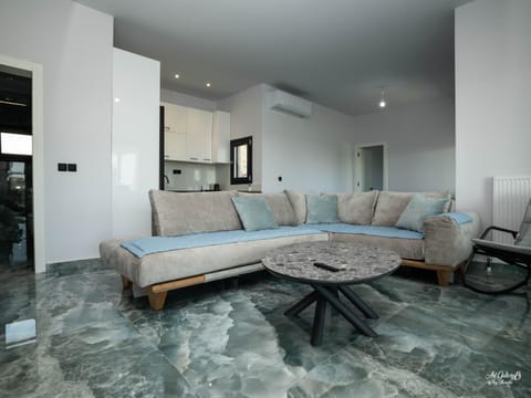 Iraklia Sea View Apartment in Halkidiki