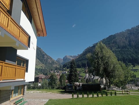 Villa Maria - Appartamento vista montagna Apartment in Moena