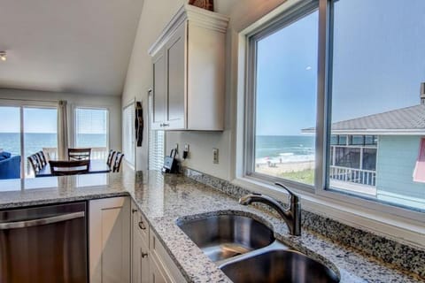 Hicks House in Surf City