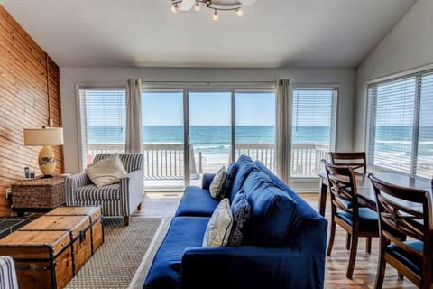 Hicks House in Surf City